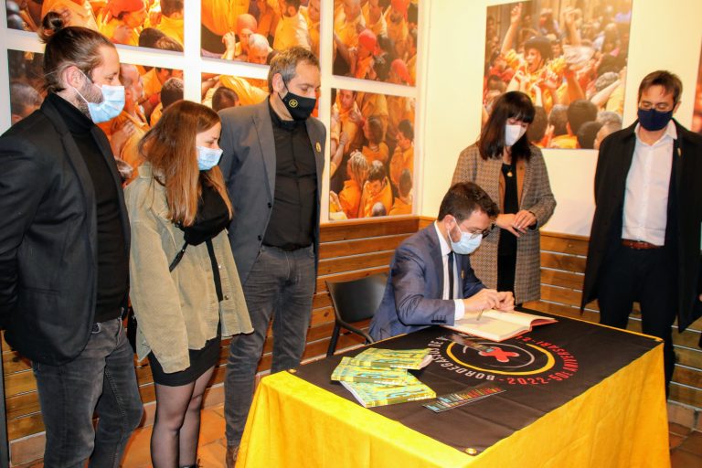 2022 Signatura al llibre d’honor