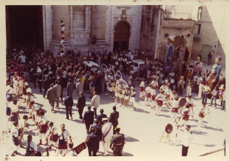 1972 Entrada d’Ofici
